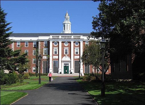 Harvard Alumni Study 16,936 men who entered Harvard University between 1916-1950 Questionnaires: specific physician