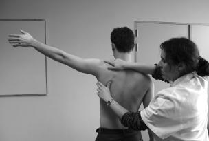 Scapular Dyskinesia Testing - Patient Positioning: Standing, appropriately undressed o Scapula Assist Test: Therapist asks the patient to actively elevate their UE.