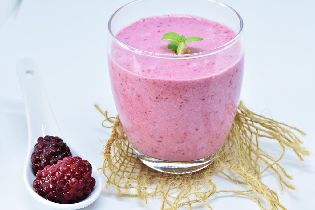 Menopause Fat-Busting Smoothie Ingredients: 1 packet B3H+ Metabolic Cleanse Protein Powder (vanilla) 1 cup swiss chard 1/2 cup blueberries (frozen or fresh) 1 teaspoon