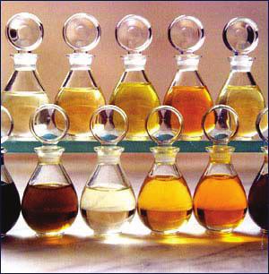 Intervention Experimental Group Essential oil blend TID until follow-up Helchrysum angustifolium (Helichrysrum-2.