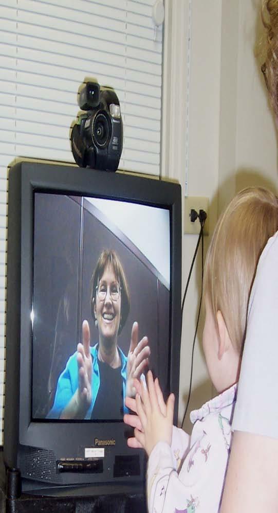 Study 2: The researcher on TV first interacted responsively with the child & parent for 5 minutes