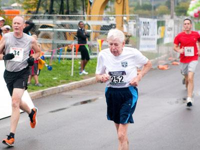 Why are some very old people able to run marathons, whereas others, even without major