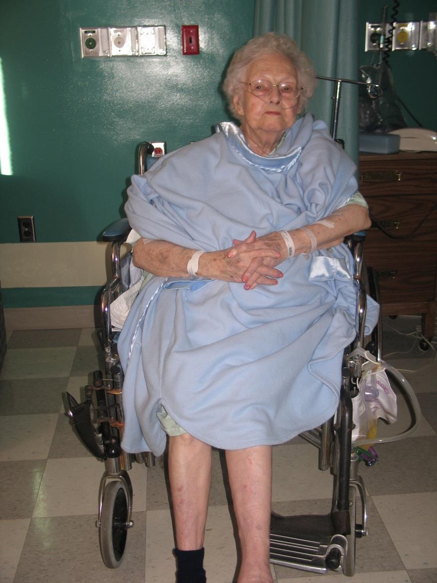 Case Presentation 93 year old female mentally sharp; Prior PTA Assisted living facility; functionally independent Uses legs to transfer;