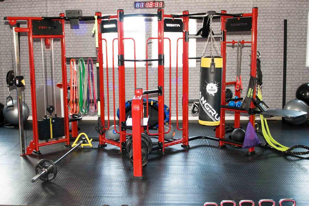Club Functional Training Rig #JacksGym Overview The Spartan Club Rig is the perfect option for group exercise classes where space