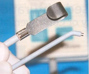 ELECTRIC PULP TEST False negative reading: Patient is heavily premedicated Inadequate contact between electrode