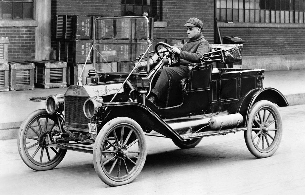 History Attention & Effort Required to Drive a Ford Model-T (1908) 1.