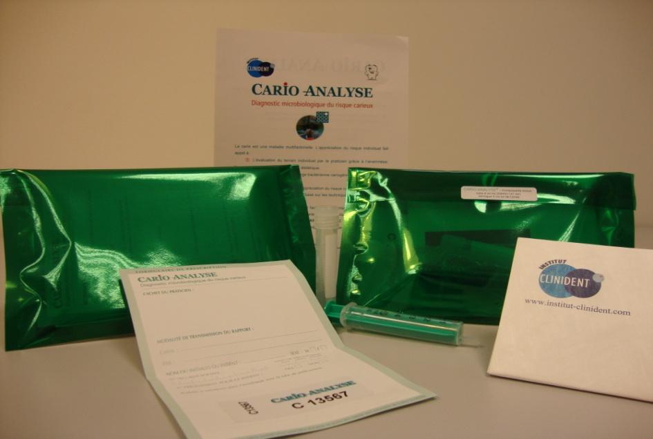 Cario-Analyse kit composition Cario-Analyse sampling kit : 1 sampling green envelope with mark identification (Cario-Analyse 1 sterile 4ml