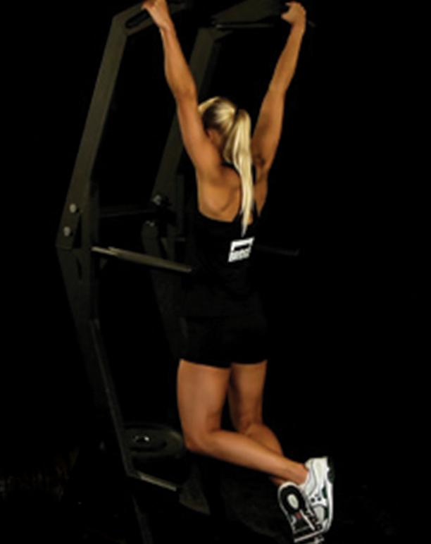 Combo Pullup 6/6 Pullup The pullup is often viewed as the cornerstone of many back and lat strengthening programs.