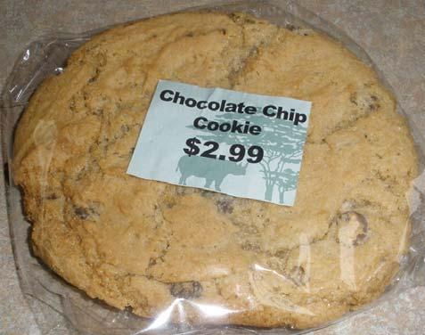 Size 1 cookie (serving sizes may vary) s Per Container 1 Calories 645 Calories from Fat 218 Total Fat 24g 35% Saturated Fat 14g 71% Cholesterol 46mg 16% Sodium 819mg Potassium 79mg Total