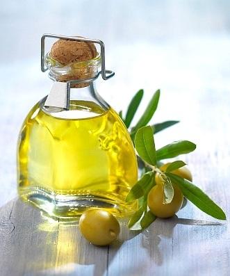 Types of Fats Monounsaturated Fat Provides protection against inflammation and illness Lowers bad