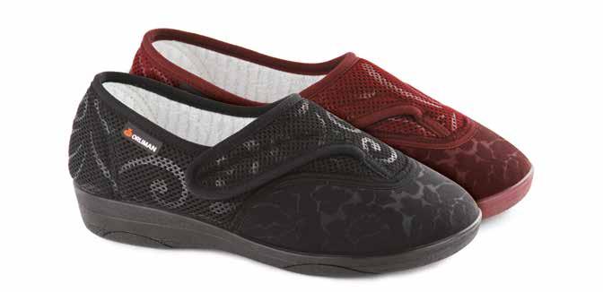 BRÉHAT WOMEN S EXTREME COMFORT COLLECTION CHARACTERISTICS Very comfortable shoe with adjustable closure system for a perfect fit to the size of the foot. Wide and flexible forefoot.