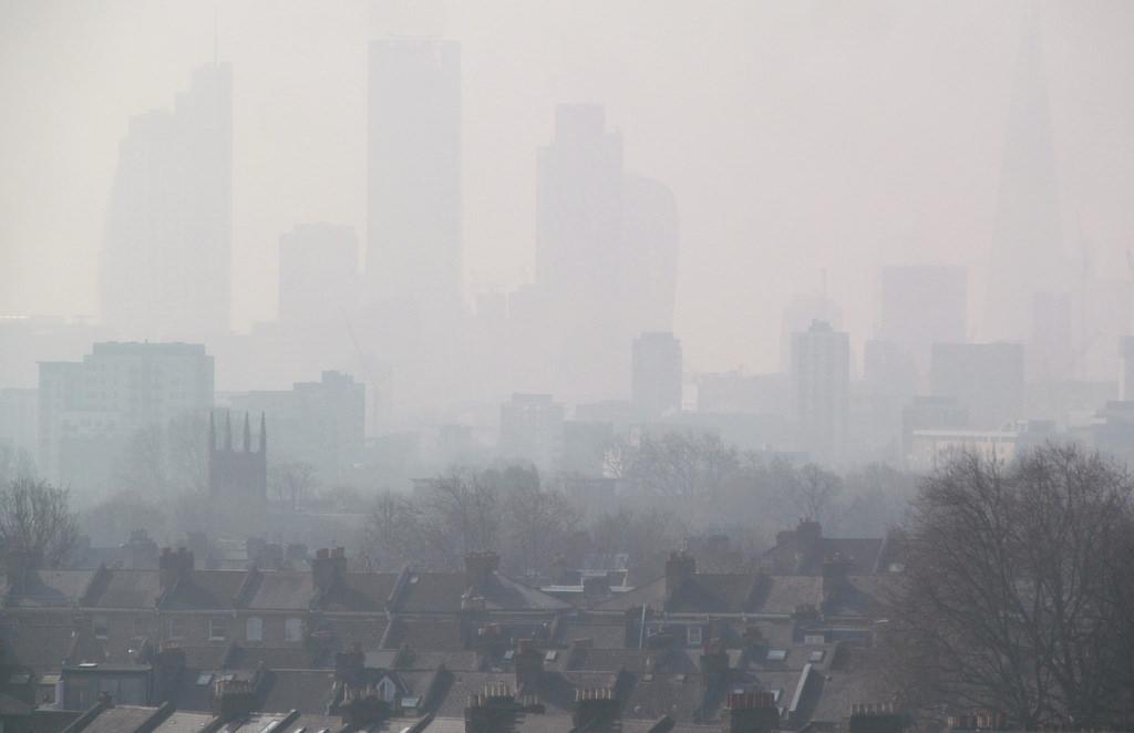 Outdoor air pollution Regulation International treaties Urban