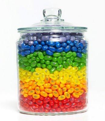 GUESS THE AMOUNT OF SWEETS IN A JAR 1 a go! Winner receives a cash prize!