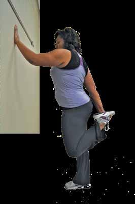 Helthy Living Fitness Progrm Stretches for Flexiility Kneeling Hip Flexor Stretch.