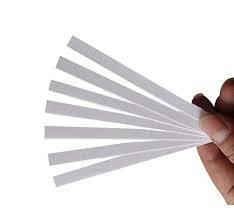 Aroma wand to test combinations Add 3-5 drops on each paper strip let it sit for a few seconds hold the strip 3-5 inches from the nose and take a short whiff while fanning them Use the wide end of