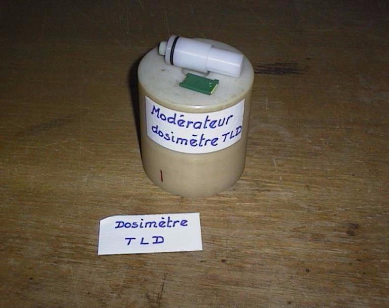 Passive environmental monitoring Thermoluminescence dosimeters (TLD) inside a