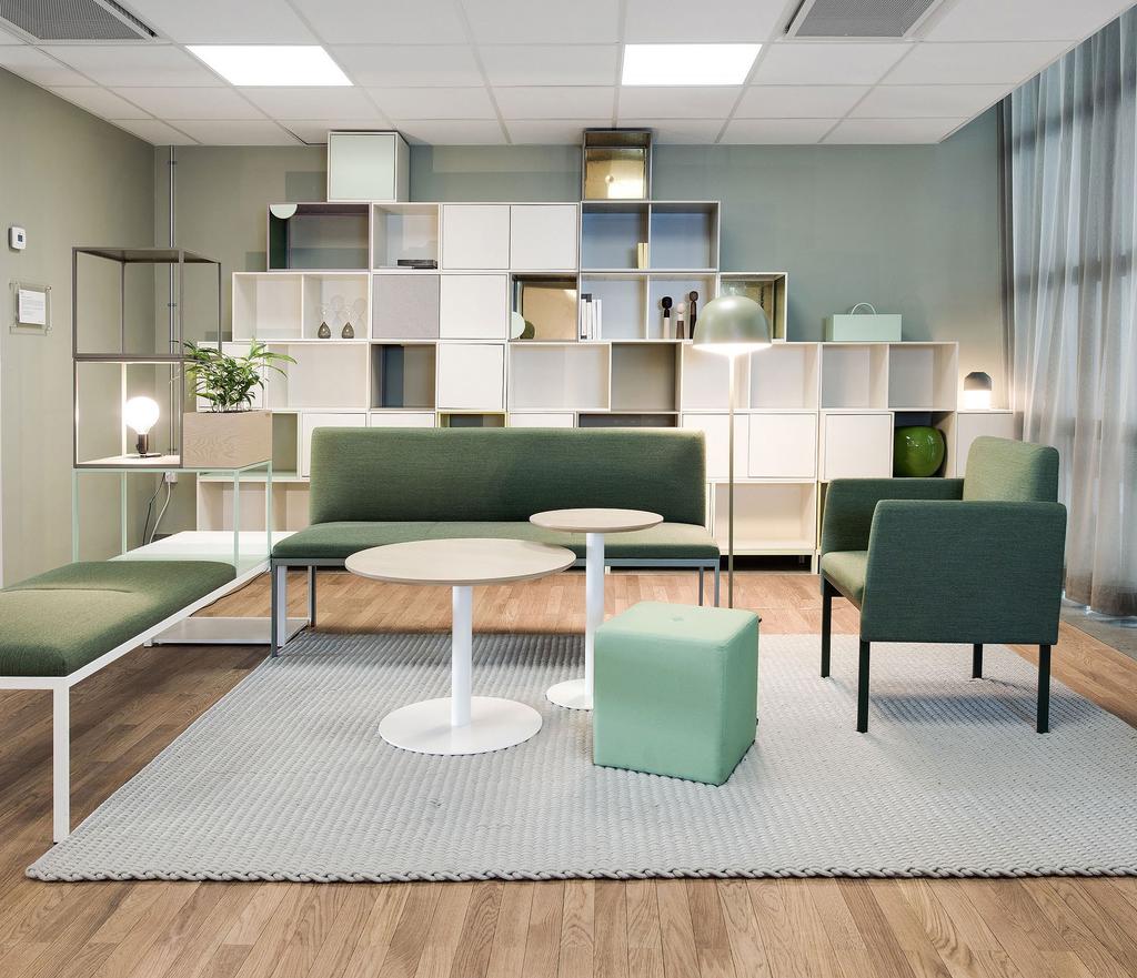 Absorb, diffuse, create privacy EFG CREATE AND EFG CREATE SEATING EFG Create is a multifunctional and modular storage system designed to enhance its surroundings and inspire