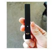 What is a Juul? (pronounced jewel) A vaping device that s been trending on high school and college campuses doesn t look like a vaping device.
