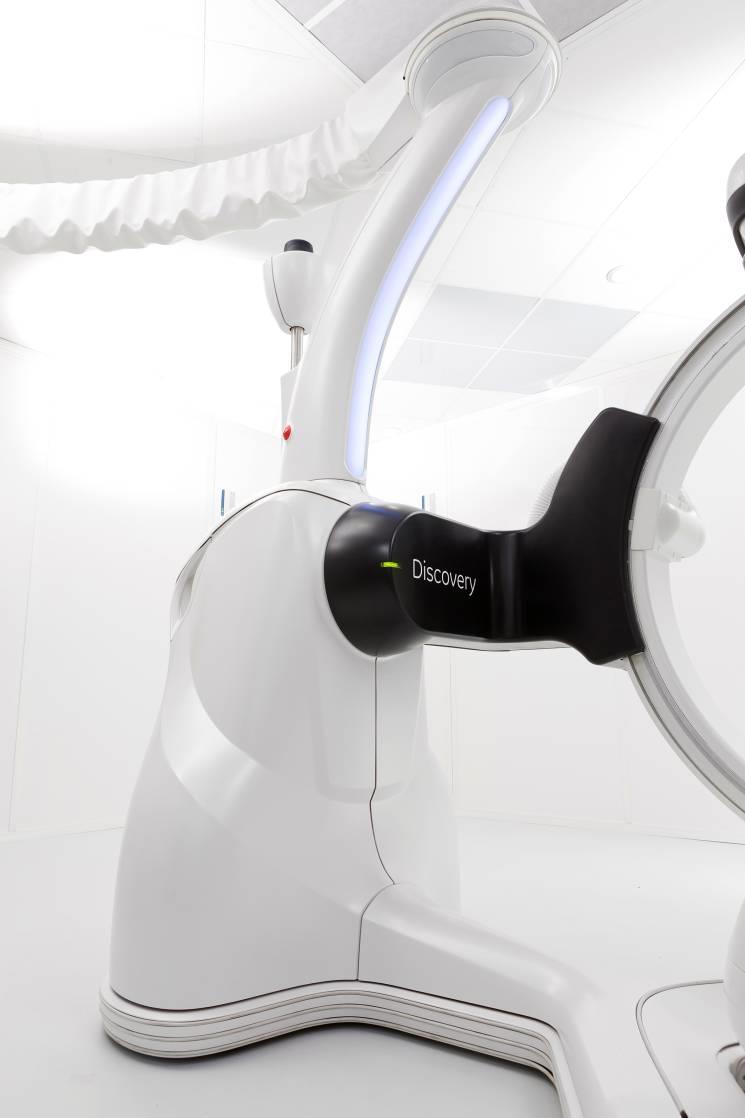 Product: Newest Image Guided System Answering surgery needs: 3D imagery Adapted to