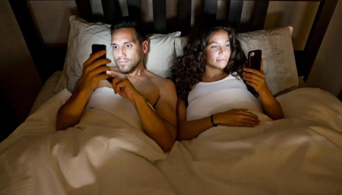 Personal Sleep Disruptors (Deloitte, 2017) Check phones 560 million times per day. Check phones 35 times a day on average.