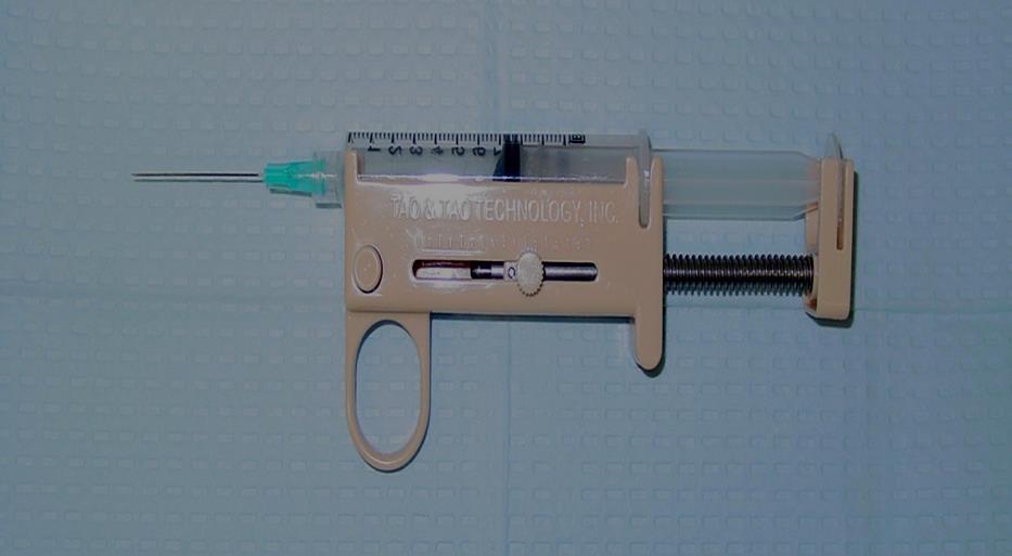 Aspiration Pistol grip on syringe with
