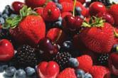Scientists used to believe polyphenols benefits came from their potent antioxidant properties: polyphenols are powerful antioxidants and the most abundant antioxidants in our diet.
