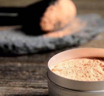 APPLICATIONS POWDER PRODUCTS (LOOSE AND PRESSED) ANHYDROUS PRODUCTS Fine powders gently provide a mattifying appearance and fix make-up.