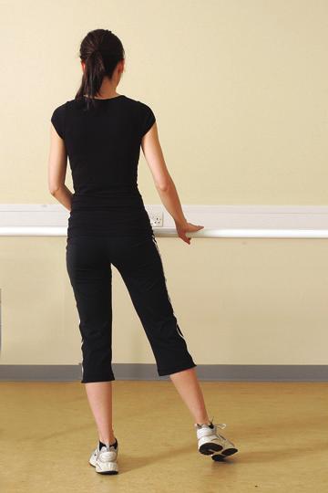 1. Knee bends Balance retraining exercises For all of the balance retraining exercises, with the exception of sit to stand, begin by standing
