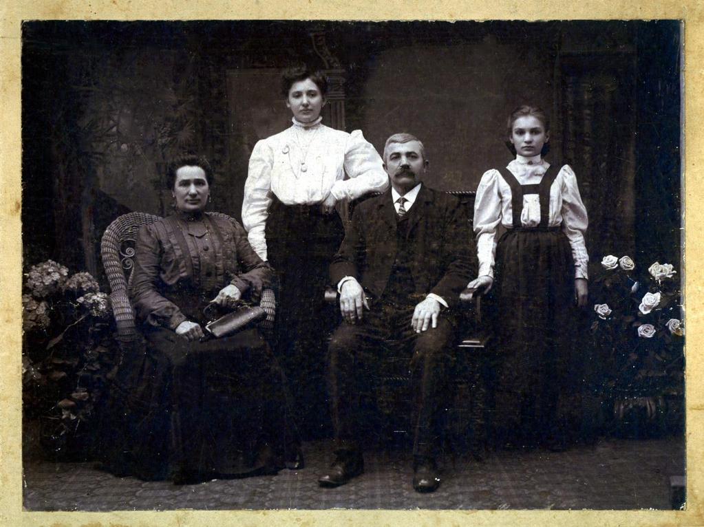 Joseph Sinkovitz, Jr. Family Photographs Anna Ramold, (Julia's Mother), Julia, Joseph Jr., Anna E.