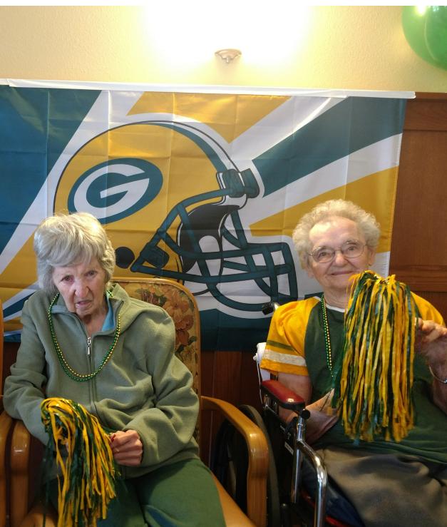 Last Month in Pictures w Packer Kick-Off Party!