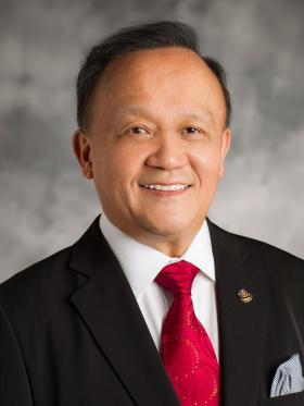 Attend the All-Clubs Luncheon and meet RI President Gary Huang Rotary International President Gary Huang will be in San Antonio in January.