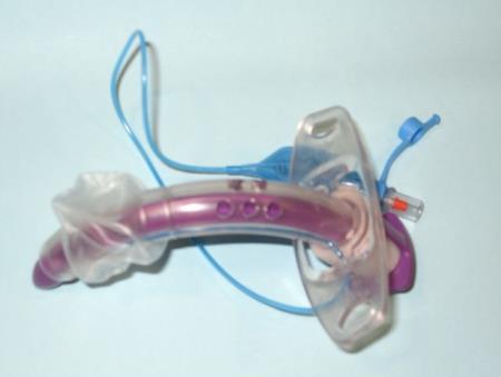 What is the colour of the non fenestrated inner cannula used with Portex tubes?