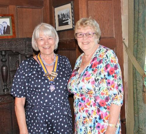 Dursley Inner Wheel Annual General Meeting (An extract from Shirley Smith s recent report in the Gazette) Our AGM this year was held at Chavenage House near Tetbury on a glorious summer's day.