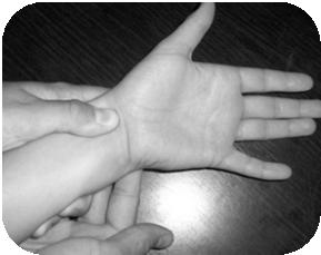 PT make a tight fist Compress both radial & ulnar arteries Slide 44 Arterial Supply to the Hand Allen test