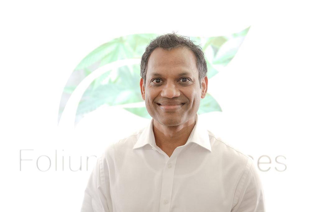 Meet our Chief Scientific Officer Dr. Raj Gupta Chief Scientific Officer Folium Biosciences Dr. Raj Gupta is a pharmaceutical scientist, responsible for R&D and product development at Folium.