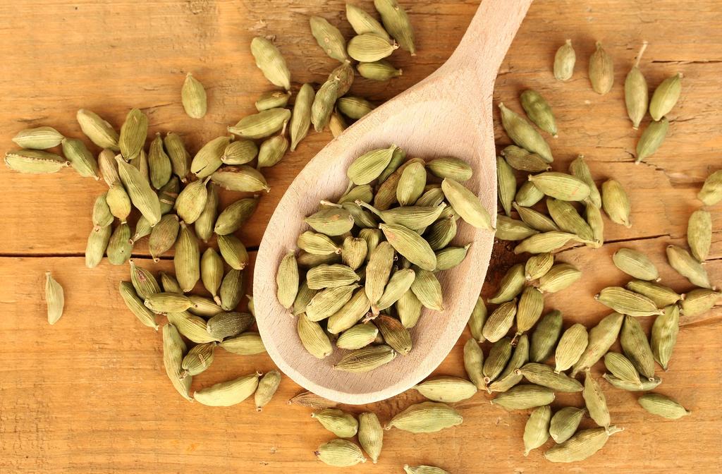 6. Cardamom Cardamom is a wonderful medicinal spice that has similar health properties as those of cinnamon and ginger. It is rich in minerals such as iron, manganese, calcium, and magnesium.