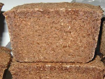 Pumpernickel Recipe 1 cup water 0.25 cup molasses 2 tablespoons vegetable oil 0.5 cup whole wheat 0.