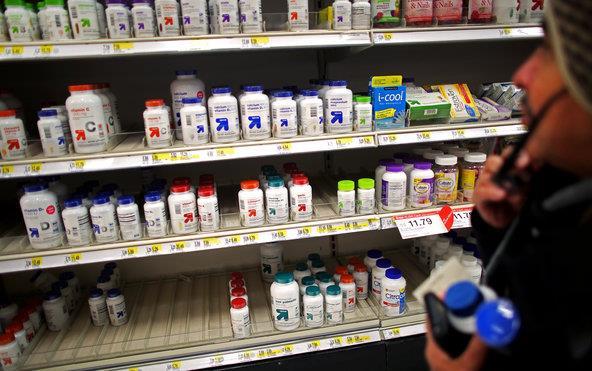 New York Attorney General Targets Supplements at Major Retailers By ANAHAD O'CONNOR NY Times FEBRUARY 3, 2015 12:00 AM A Target in East Harlem.