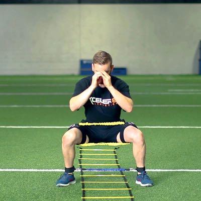HOPSCOTCH SQUAT Glute, hip, and calf strength for quicker reaction time, vertical explosiveness, and foot speed. 1.