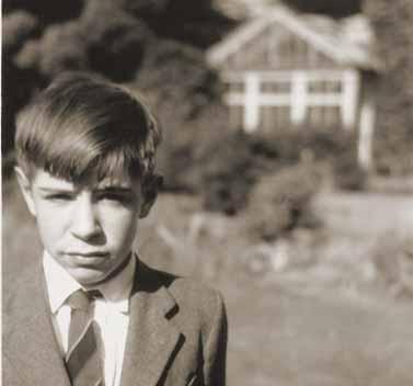 4 Stephen Hawking Young Stephen A few years after the war, when Stephen was eight years old, the family moved to St Albans, a small town about 30 kilometres north of London.