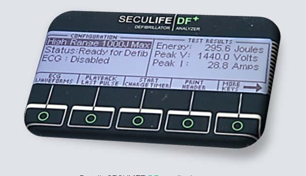 It is not necessary to establish any other connection (e. g. via cable) between the defibrillator and SECULIFE DFBASE.