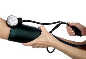 Monitoring Blood Pressure Be still No smoking, drinking caffeine, or exercise 30 minutes before measuring Avoid conversation when your blood pressure is being taken Sit correctly Back straight and