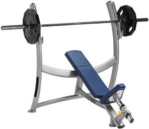 stabilization and user fit 15 decline Frame is contoured for easy spotter access Two-position plated bar