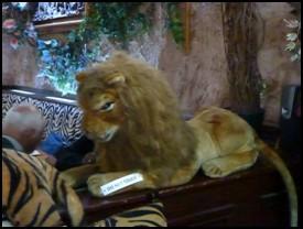 DISTRICT GOVERNOR AND LION JOY GO CLUBBING!