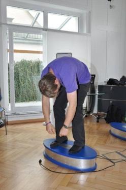 Photo 5: It is also possible to roll your spinal cord backwards and forwards (each individual vertebrae moves up and down).