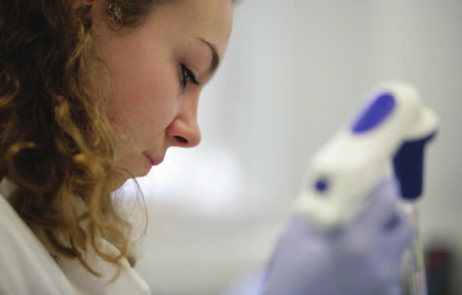 Manchester Cancer Research Centre Annual Research Report changing oxygen levels.