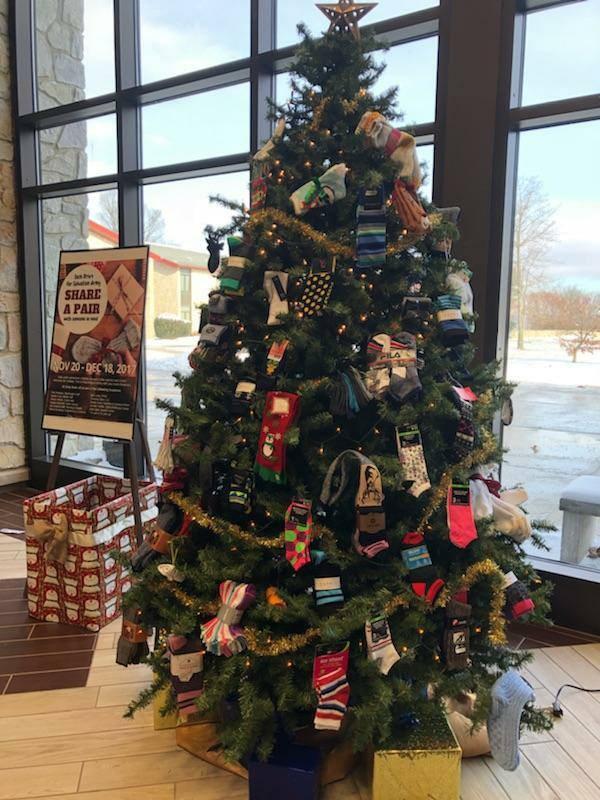 DECEMBER 2018 SHARE A PAIR SOCK TREE You may have noticed