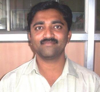 FACULTY PROFILE BRANCH INDUSTRIAL ELECTRONICS 1) Name of the Faculty: - Mr. Patil Amit Subhash 2) Date of Birth :- 05/06/1981 3) Educational Qualifications :- a) B.E. (Electronics) b) c) 4) Work Experience :- a) Teaching :- 14 Years b) Research :- c) Industry :- Two Years d) Professional :- 5) Area of Specialization :-.