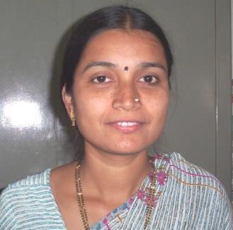 FACULTY PROFILE BRANCH COMPUTER TECHNOLOGY 1) Name of the Faculty: - Mrs. Pawar Rohini Shankar 2) Date of Birth :- 15/07/1977 3) Educational Qualifications :- a) B.E. (Computer) b) M.E. (Computer) c) 4) Work Experience :- a) Teaching :- 17 Years b) Research :- c) Industry :- d) Professional :- 5) Area of Specialization :-.