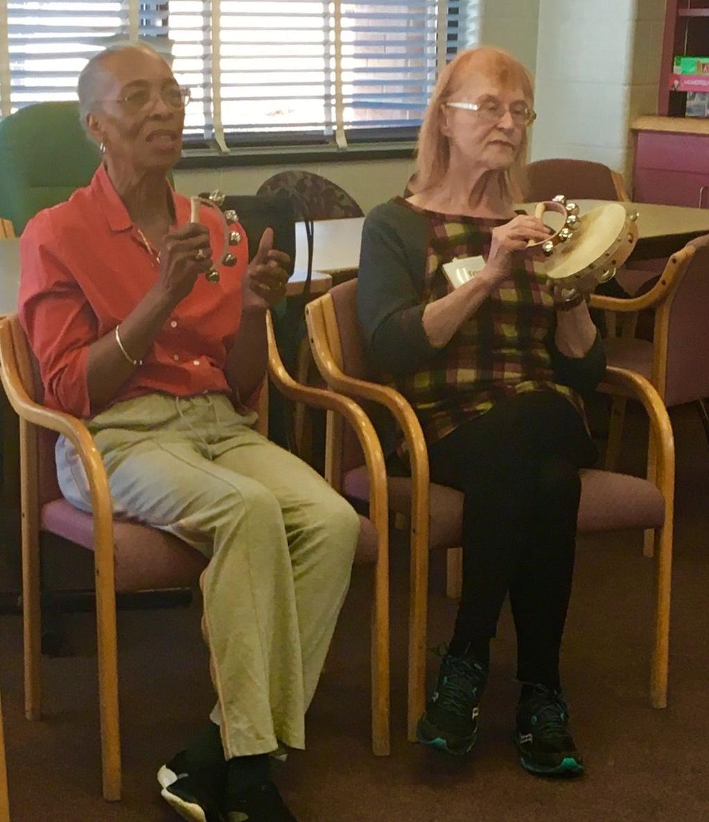 The Kensington Club News Page 3 Meet Diane Eisenhower, Music Therapist A familiar holiday tune for Jeanette and Trin: Feliz Navidad!